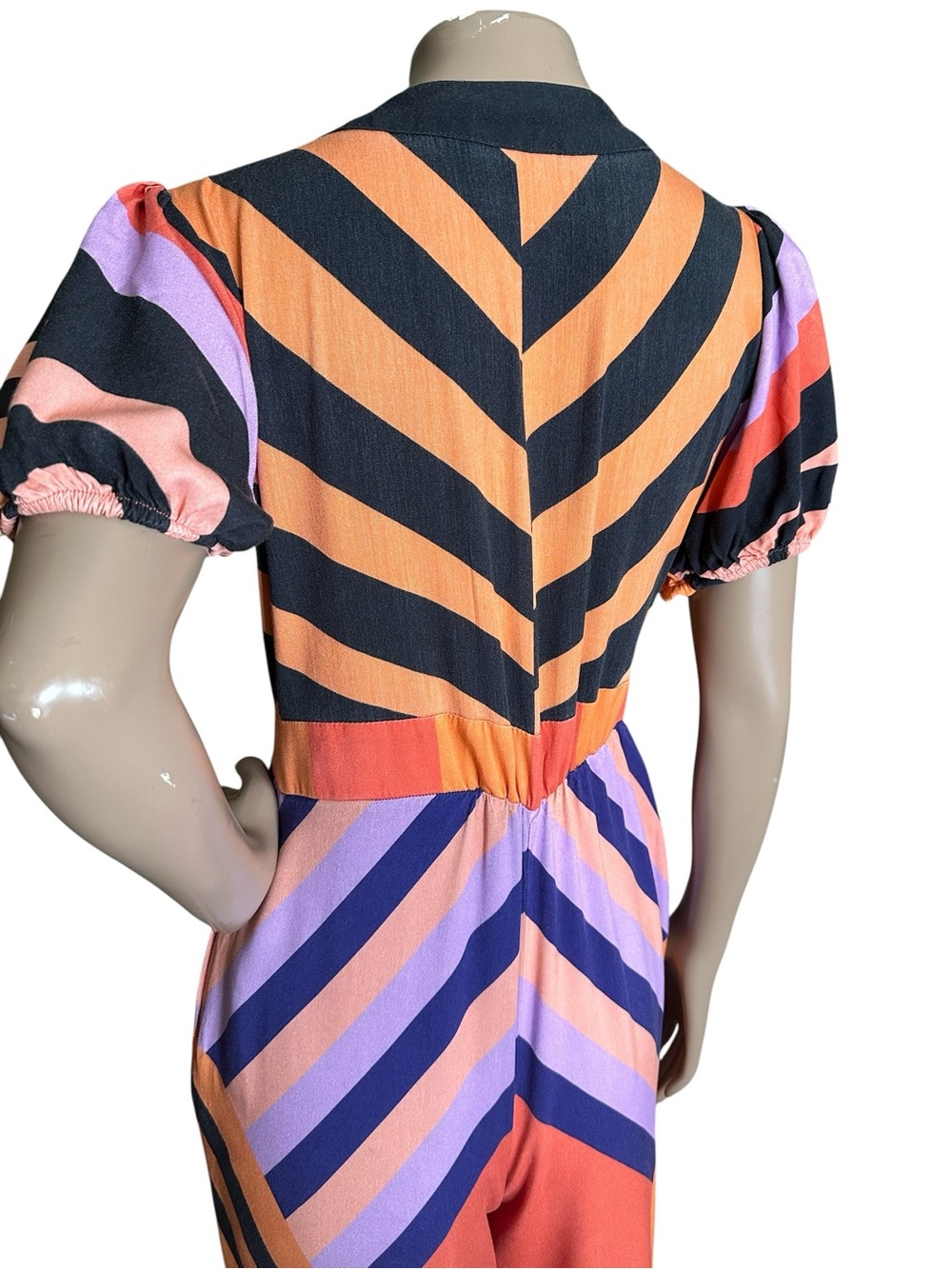 FARM Rio Deep V Wide Leg Jumpsuit Colorful Geometric Button Front Pockets Sz XS - Picture 10 of 13